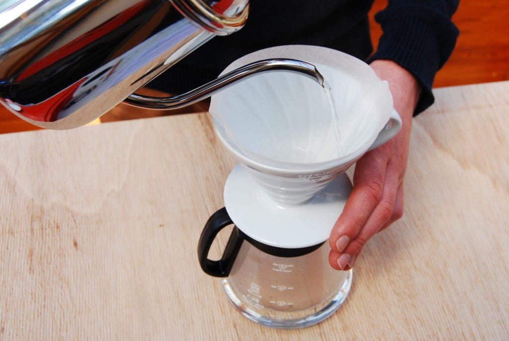 Pour Over / Handfilter – Schritt 1